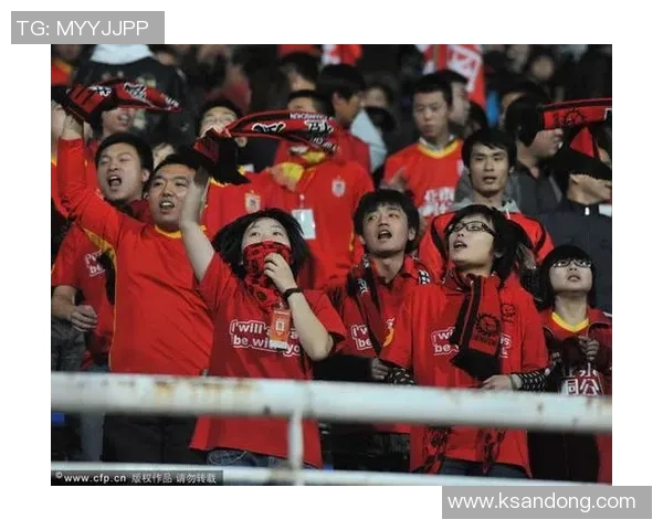 恒大与长春亚泰全场激战回顾球迷热情高涨精彩瞬间不容错过