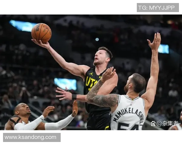 马刺与爵士激战正酣当前比赛比分如何让我们一起关注这场精彩对决